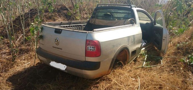 Veículo roubado em Caetanópolis é recuperado pela PM no Lontrinha