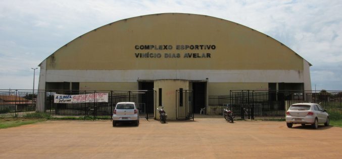 Inaugurado na primeira gestão do Prefeito Leone Maciel, Ginásio Vinício Dias Avelar será revitalizado
