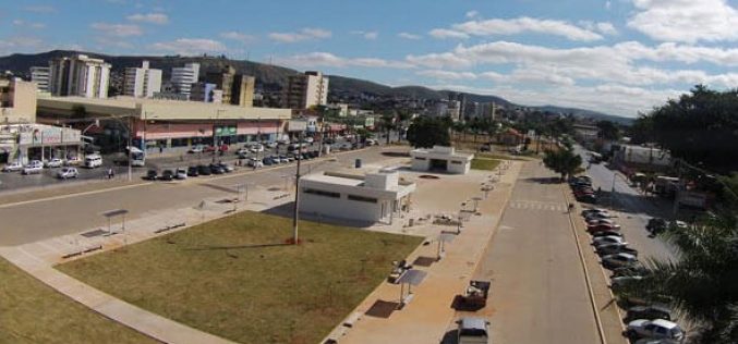 Emenda de R$ 600 mil do Deputado Douglas Melo garante cobertura do Terminal Urbano