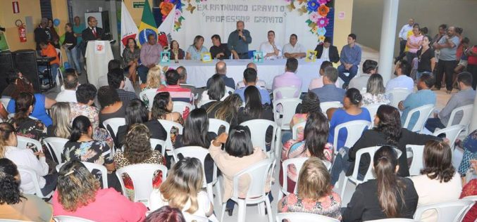 Prefeitura inaugura escola Professor Raymundo Gravito no Jardim dos Pequis