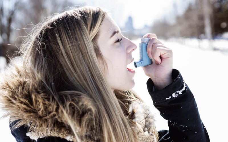 5 dicas de como combater a asma no inverno.