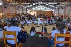 Alunos da Escola Ruth Brandão participam do Fórum Itinerante da Juventude