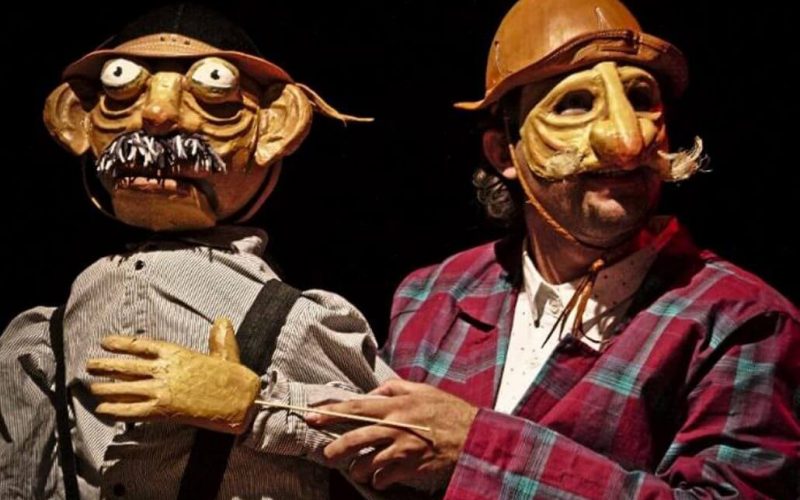 Teatro Preqaria apresenta espetáculos Malassombros e Camarim no fim de semana