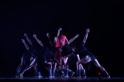 Cia Jovem de Paraopeba apresenta espetáculo de dança premiado no Teatro Preqaria