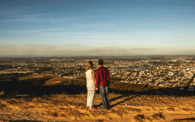 Janaína & Pedro : Casal vencedor do sorteio de namorados realiza sessão de fotos