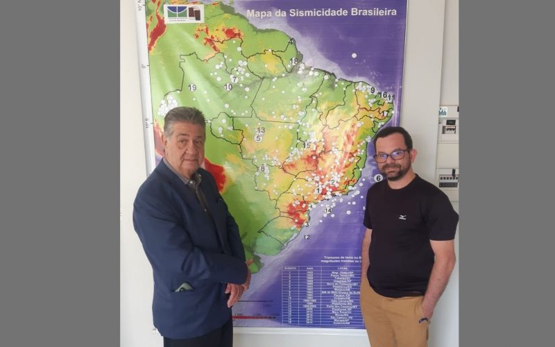 Tremores em Sete Lagoas : Ex-deputado Márcio Reinaldo visita Observatório Sismológico