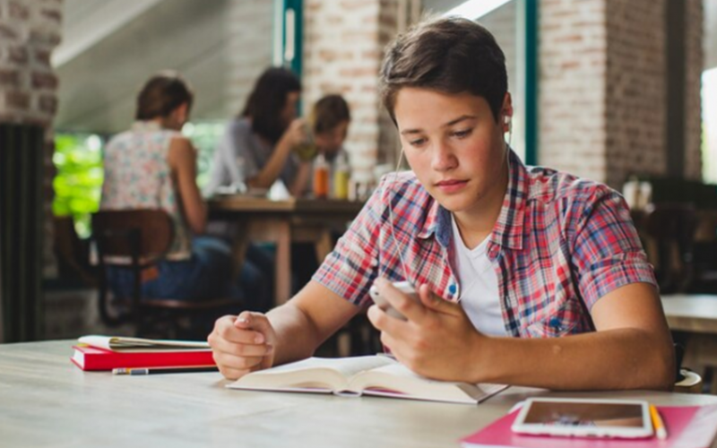 6 dicas para manter a saúde mental durante a vida universitária