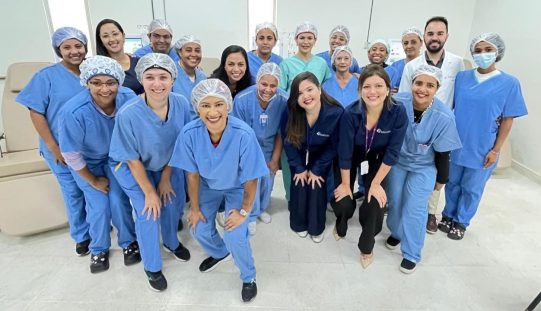 Equipe da Hemodiálise do HNSG Recepciona os Pacientes com Novas Poltronas Elétricas