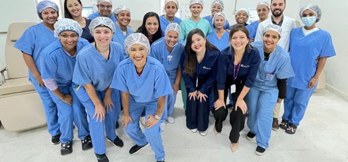 Equipe da Hemodiálise do HNSG Recepciona os Pacientes com Novas Poltronas Elétricas